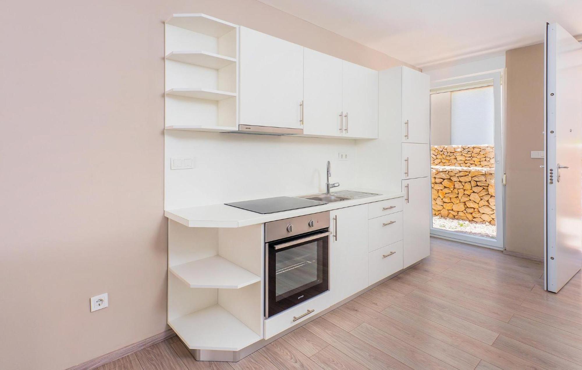 Pet Friendly Apartment In Povljana With Kitchen 외부 사진